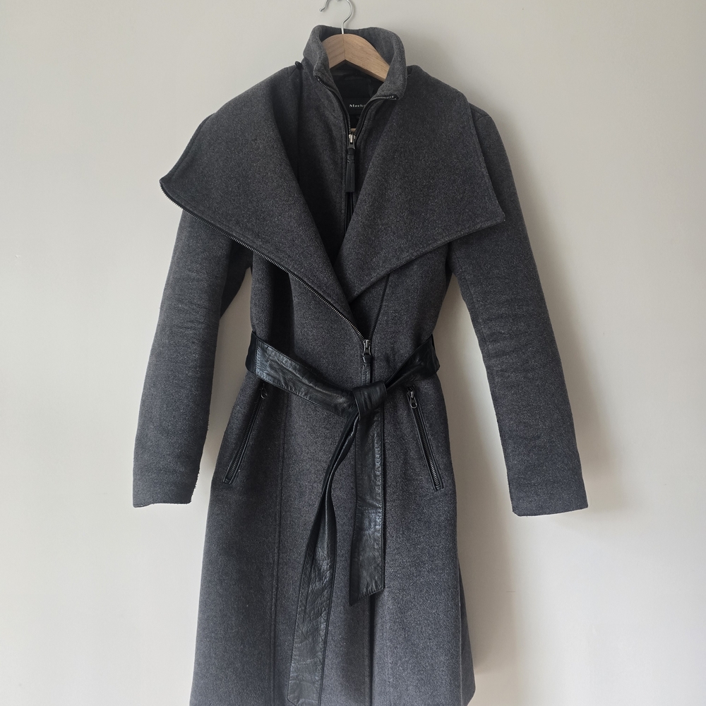 Elegant Gray Mackage Wool Coat With Detachtable Collar and Leather Belt